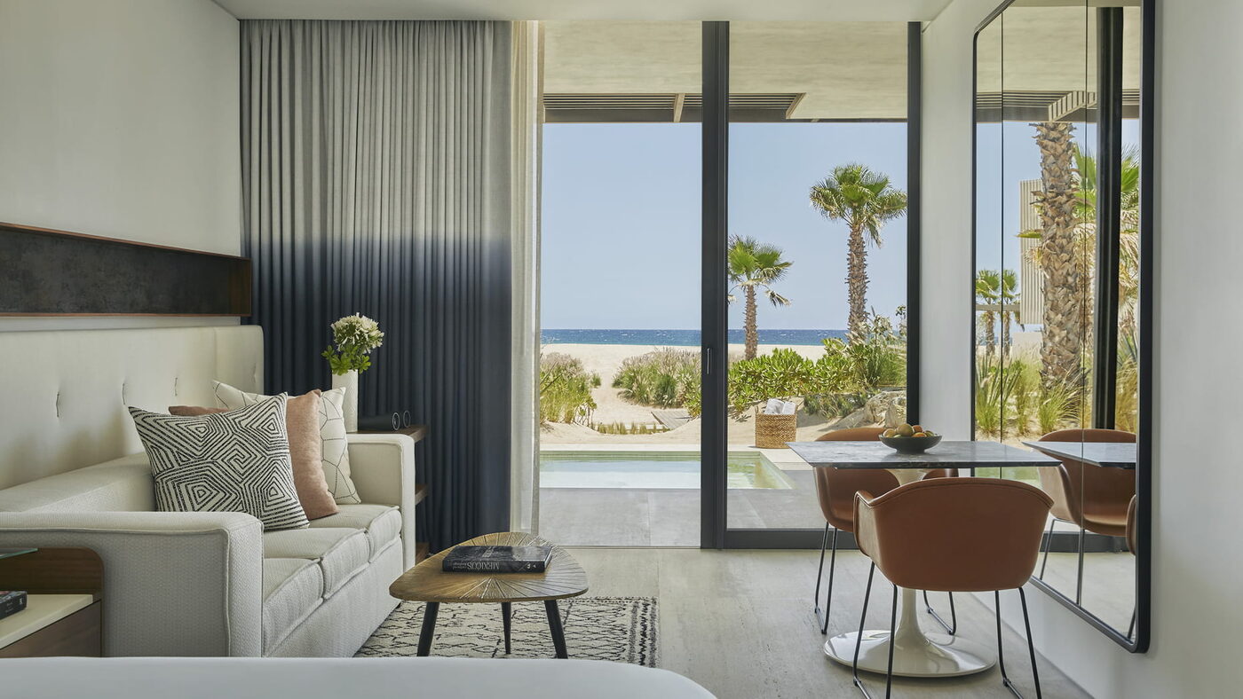 Sala con vista al mar